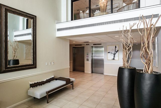 8 BELLEVIEW BOULEVARD 108, Belleair, FL 33756