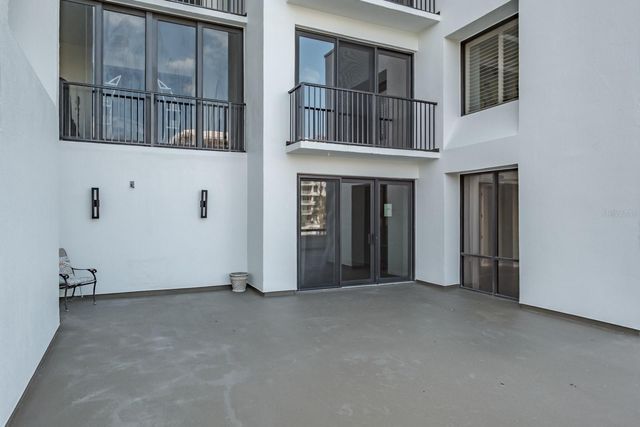 8 BELLEVIEW BOULEVARD 108, Belleair, FL 33756