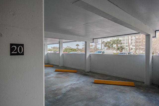 8 BELLEVIEW BOULEVARD 108, Belleair, FL 33756