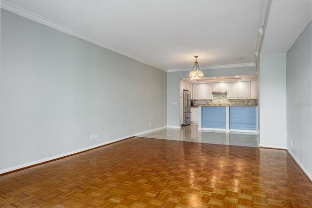 8 BELLEVIEW BOULEVARD 108, Belleair, FL 33756