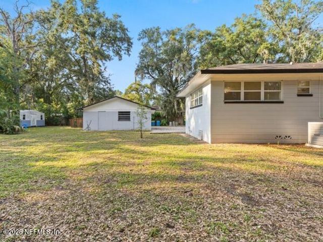 1330 EDDY Road, Jacksonville, FL 32211
