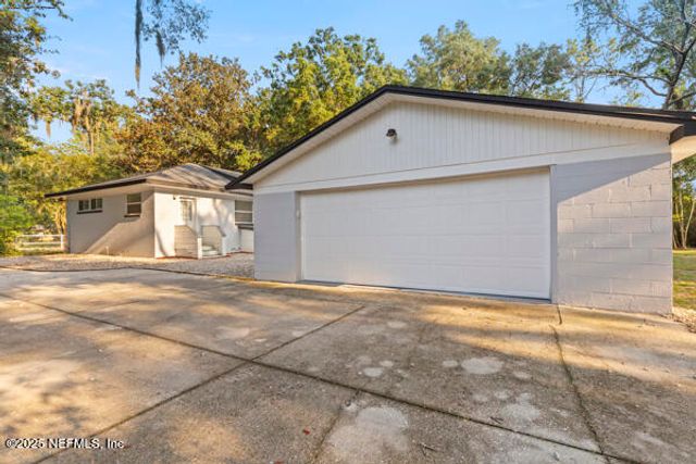 1330 EDDY Road, Jacksonville, FL 32211