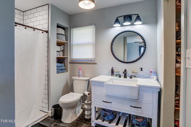 156 Cobble Lane, Greeneville, TN 37743