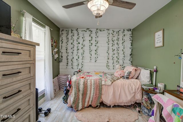 156 Cobble Lane, Greeneville, TN 37743