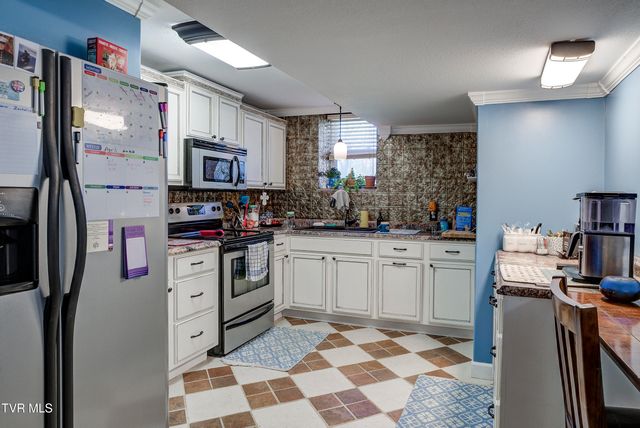 156 Cobble Lane, Greeneville, TN 37743