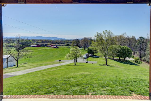 156 Cobble Lane, Greeneville, TN 37743