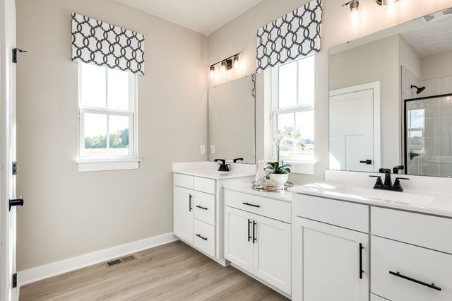 1907 Brumby Loop, White House, TN 37188