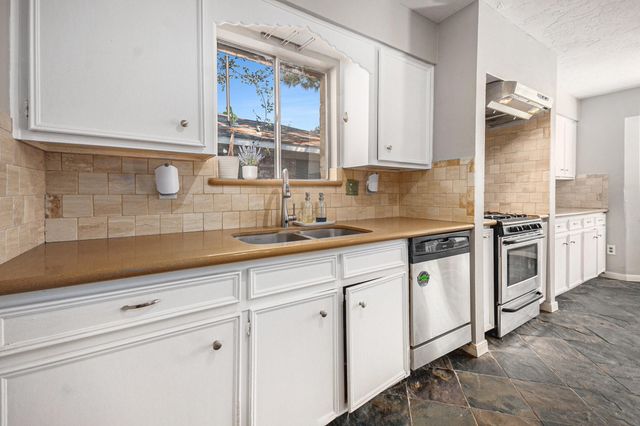 12031 Mulholland Drive, Meadows Place, TX 77477