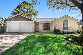 12031 Mulholland Drive, Meadows Place, TX 77477