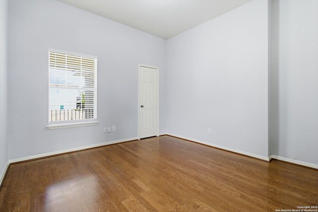 8242 Pioneer Oak, Converse, TX 78109