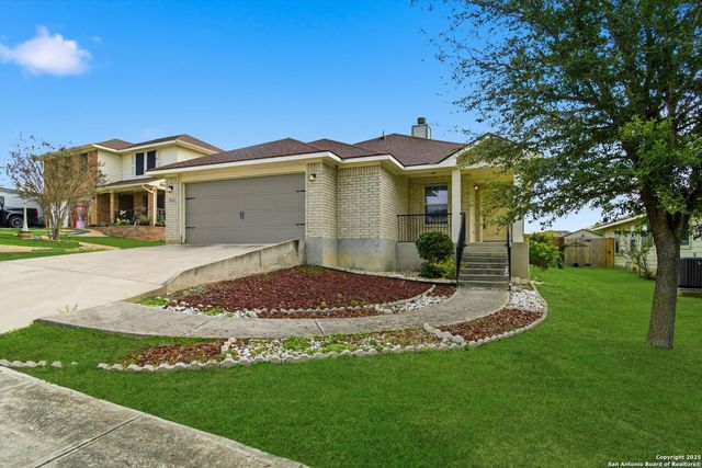 8242 Pioneer Oak, Converse, TX 78109