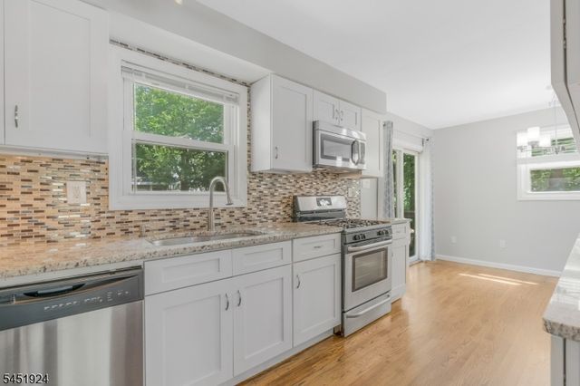 122 Mercer St, Somerville Boro, NJ 08876