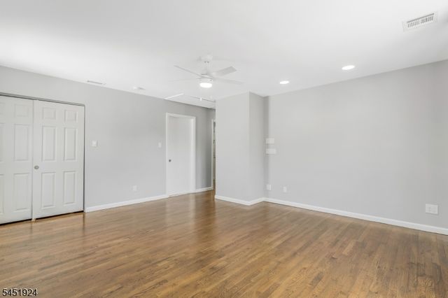 122 Mercer St, Somerville Boro, NJ 08876