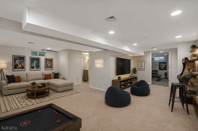 122 Mercer St, Somerville Boro, NJ 08876