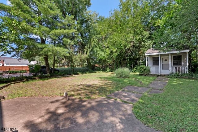 122 Mercer St, Somerville Boro, NJ 08876