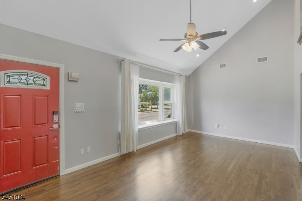 122 Mercer St, Somerville Boro, NJ 08876 — photo 5