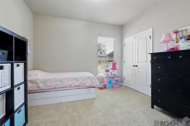 8674 Abertay Ave, Baton Rouge, LA 70820