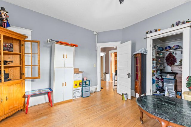 237 Cypress Street S, Cambridge, MN 55008