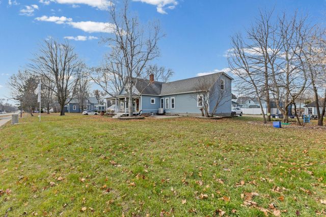 237 Cypress Street S, Cambridge, MN 55008