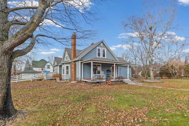 237 Cypress Street S, Cambridge, MN 55008