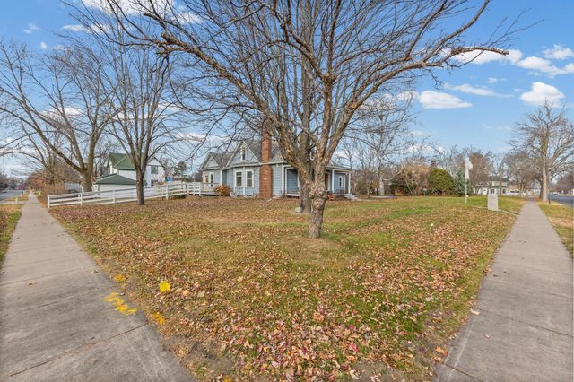 237 Cypress Street S, Cambridge, MN 55008