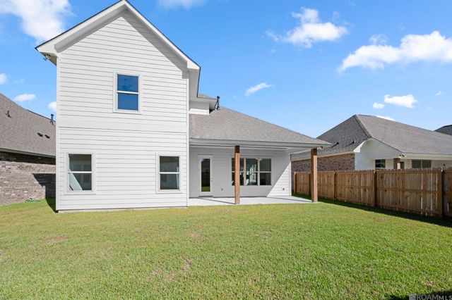 3236 Creekmere Ln, Saint George, LA 70810