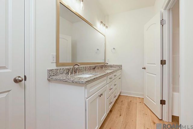 3236 Creekmere Ln, Saint George, LA 70810