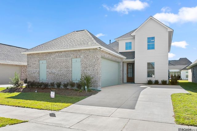 3236 Creekmere Ln, Saint George, LA 70810