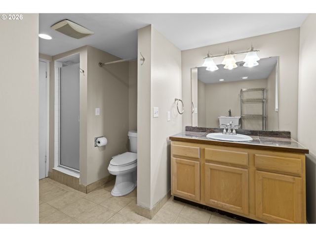18195 Sw CHEYENNE Way, Tualatin, OR 97062