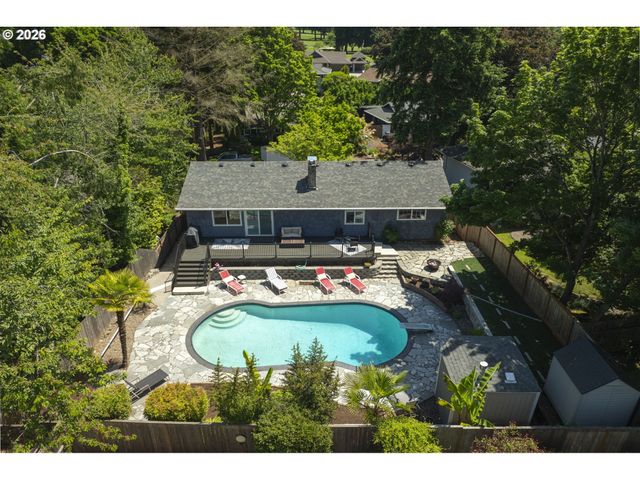 18195 Sw CHEYENNE Way, Tualatin, OR 97062