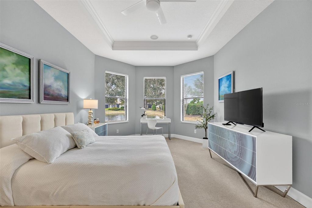 Image 13 of property listing at 13211 PRIMA DRIVE, Bradenton, FL 34211