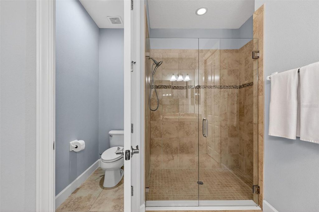 Image 17 of property listing at 13211 PRIMA DRIVE, Bradenton, FL 34211