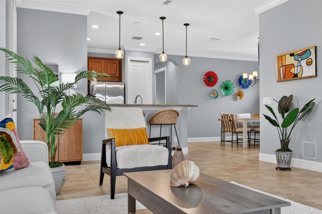 Image 5 of property listing at 13211 PRIMA DRIVE, Bradenton, FL 34211