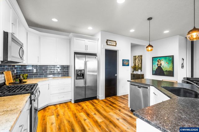 4827 Kenomi Pl, Turner, OR 97392