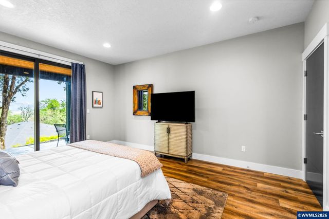 4827 Kenomi Pl, Turner, OR 97392