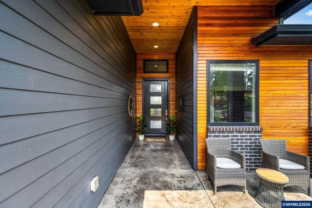 4827 Kenomi Pl, Turner, OR 97392