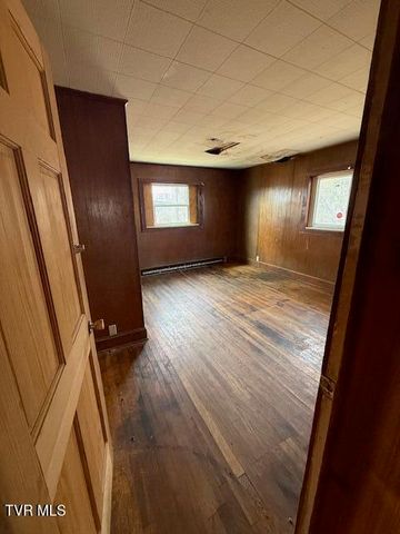 607 North Barton Street, Johnson City, TN 37604