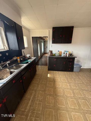 607 North Barton Street, Johnson City, TN 37604