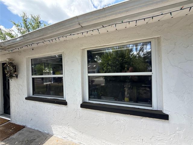 524 4TH AVENUE NE, Largo, FL 33770