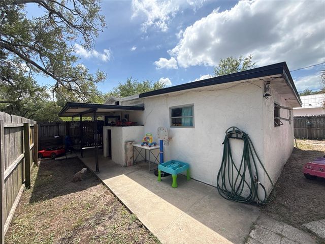 524 4TH AVENUE NE, Largo, FL 33770