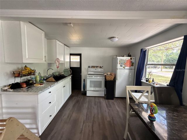 524 4TH AVENUE NE, Largo, FL 33770