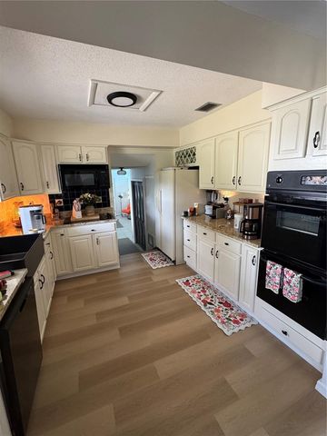30 EMERALD RUN, Ocala, FL 34472