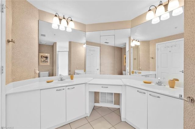 2864 Mizzen Way # Y106, Naples, FL 34109