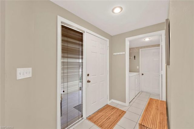 2864 Mizzen Way # Y106, Naples, FL 34109