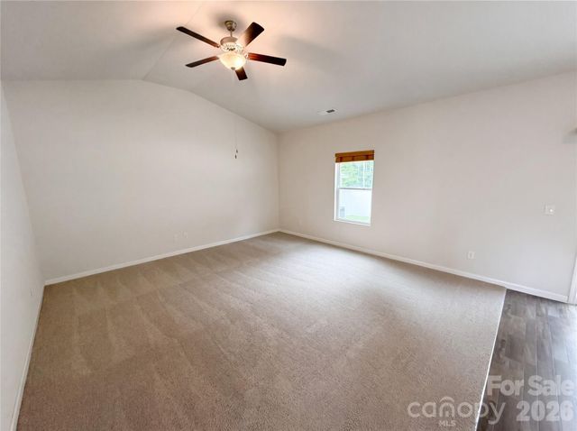 7336 Amberly Hills Road, Charlotte, NC 28215