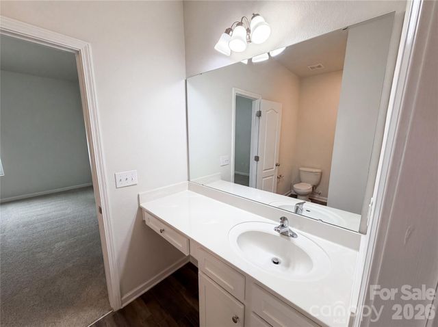 7336 Amberly Hills Road, Charlotte, NC 28215