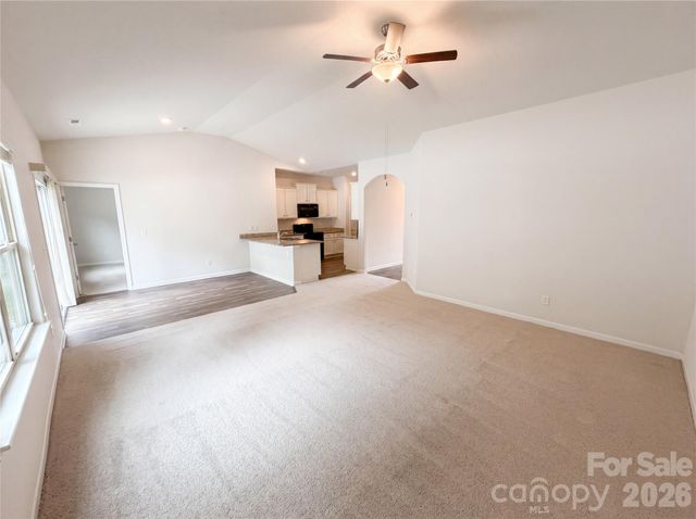 7336 Amberly Hills Road, Charlotte, NC 28215