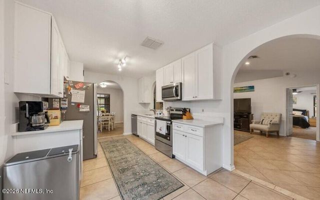 12401 ANTLER HILL Lane, Jacksonville, FL 32224