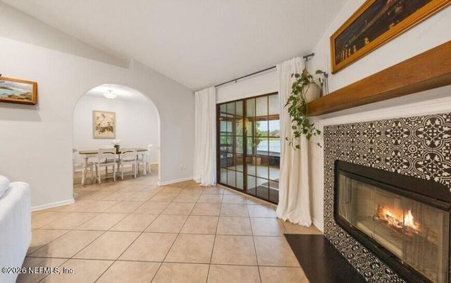 12401 ANTLER HILL Lane, Jacksonville, FL 32224