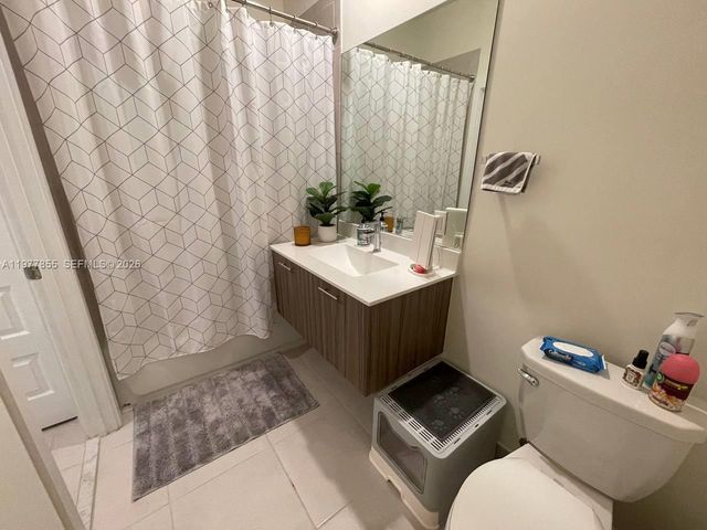 8045 NW 104th Ave 36, Doral, FL 33178